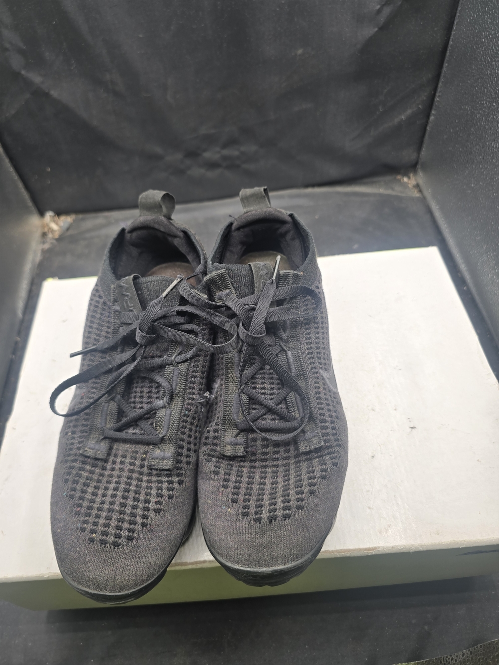 Nike Men's All-Black Knit Lace-Up Sneakers